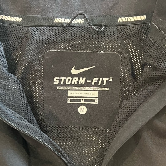 Nike Insulated/Reflective Running Jacket - Picture 3 of 3